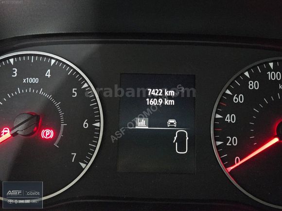 ASF Renault'tan 2024 Stepway Oto. Sunroof Expression Orj-Takas