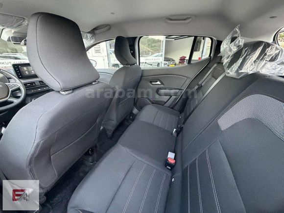 ERKUT AUTO DAN SANDERO STEWAY 1.0 TCE OTOMATİK EXPRESİON HATASIZ