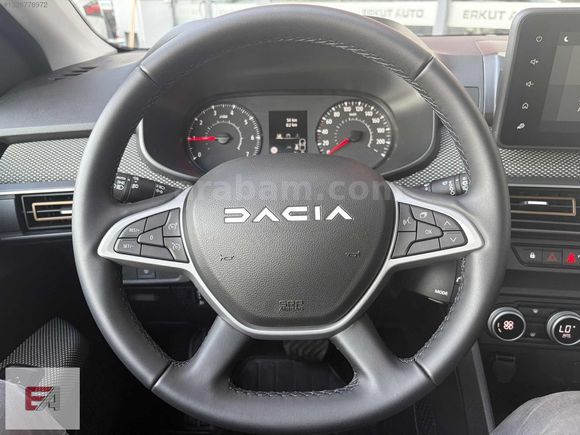 ERKUT AUTO DAN SANDERO STEWAY 1.0 TCE OTOMATİK EXPRESİON HATASIZ