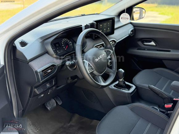 MEGA OTOMOTİV'DEN BOYASIZ/SANDERO STEPWAY/EXPRESSION %20 KDV Lİ