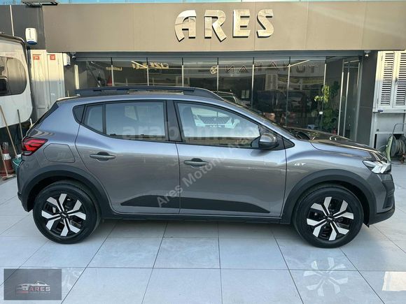 ares'den 2025 DACİA SSTEPWAY 1.0TCE EXPRESSİON SUNROOFLU BOYASIZ