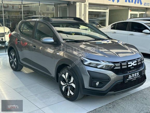 ares'den 2025 DACİA SSTEPWAY 1.0TCE EXPRESSİON SUNROOFLU BOYASIZ