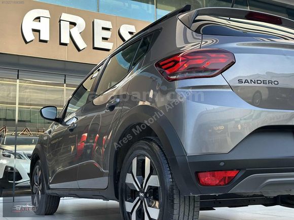 ares'den 2025 DACİA SSTEPWAY 1.0TCE EXPRESSİON SUNROOFLU BOYASIZ