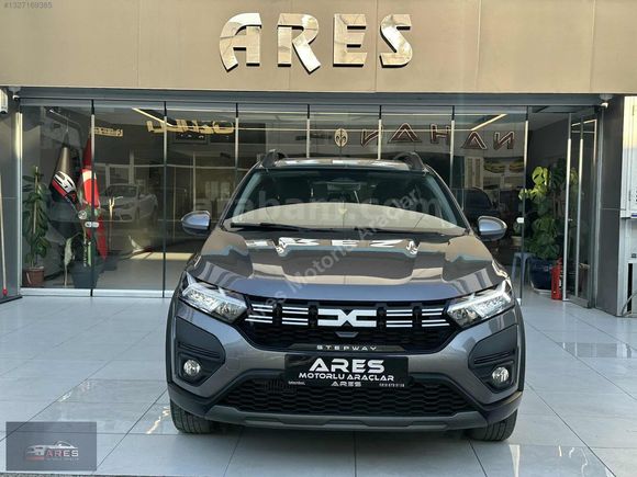ares'den 2025 DACİA SSTEPWAY 1.0TCE EXPRESSİON SUNROOFLU BOYASIZ
