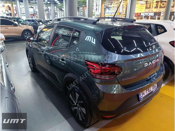 2025 SANDERO STEPWAY 1.0 TCE EXPRESSİON CVT 90BG 6001 KM