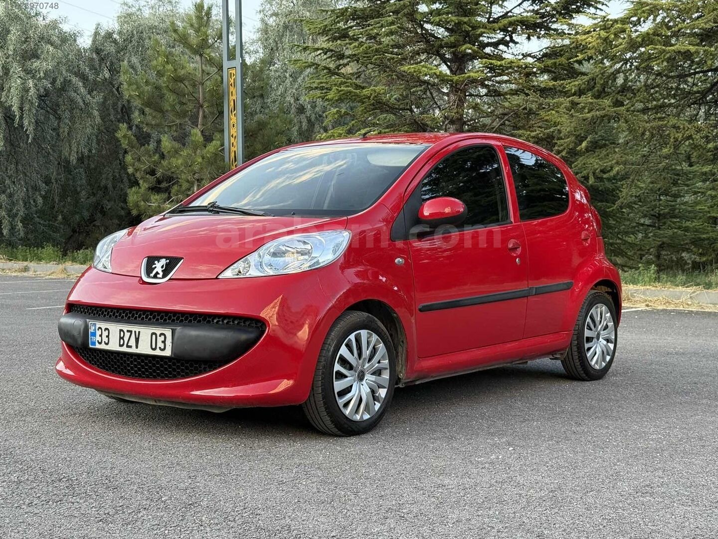 Galeriden Peugeot 107 1.0 Trendy 2009 Model Afyonkarahisar 143.000 km Kırmızı 4