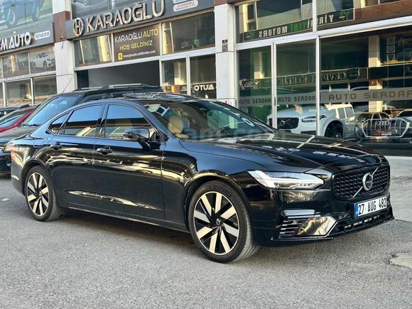 2023 volvo T8 s90