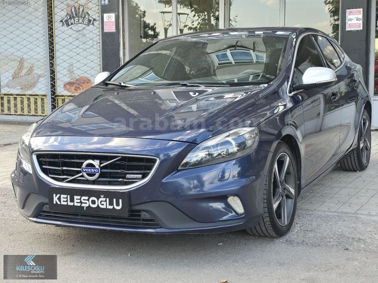 Galeriden Volvo V40 1.6 D R-Design 2015 Model Ankara 233.000 km Lacivert 2