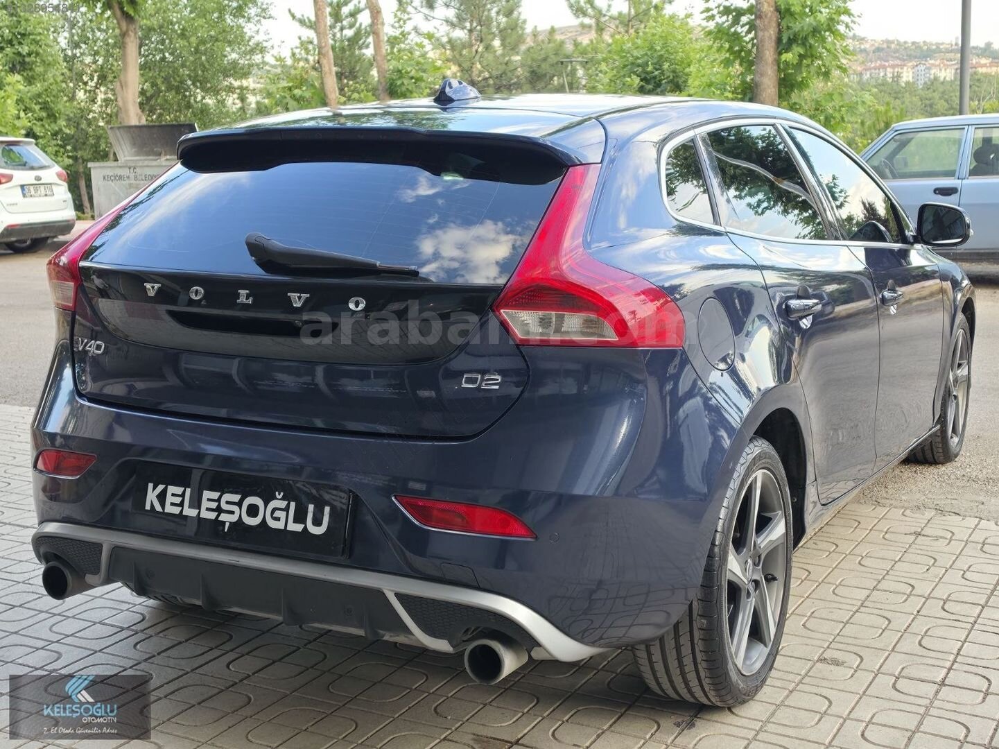 Galeriden Volvo V40 1.6 D R-Design 2015 Model Ankara 233.000 km Lacivert 6