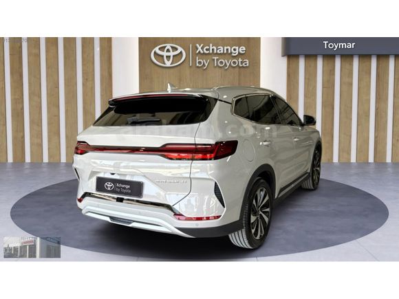 TOYOTA PLAZA TOYMAR DAN BYD SEAL U EV DESİGN 4X2