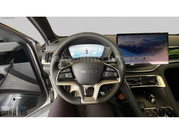 TOYOTA PLAZA TOYMAR DAN BYD SEAL U EV DESİGN 4X2
