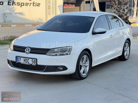 2013 DEGİŞENSİZ ORJİNAL KM OTOMATİK JETTA