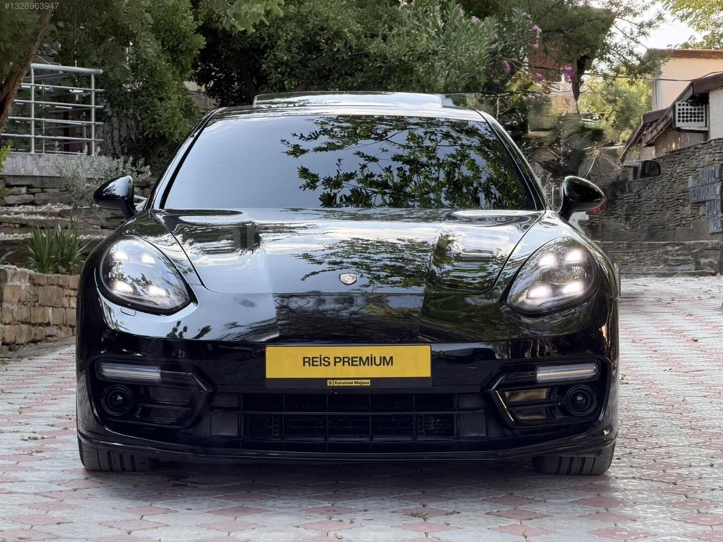 Galeriden Porsche Panamera 4S 2012 Model Çanakkale 104.000 km Siyah 1
