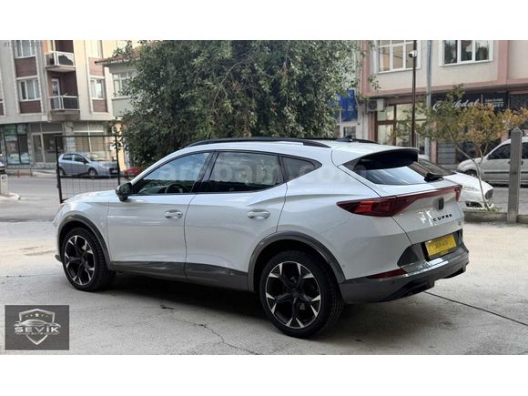 BOYASIZ DEĞİŞENSİZ 2023 CUPRA FORMENTOR 1.5 TSİ EN DOLUSU