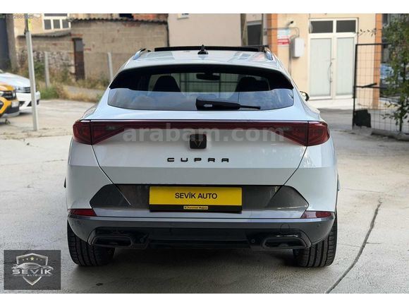 BOYASIZ DEĞİŞENSİZ 2023 CUPRA FORMENTOR 1.5 TSİ EN DOLUSU