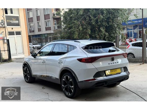 BOYASIZ DEĞİŞENSİZ 2023 CUPRA FORMENTOR 1.5 TSİ EN DOLUSU
