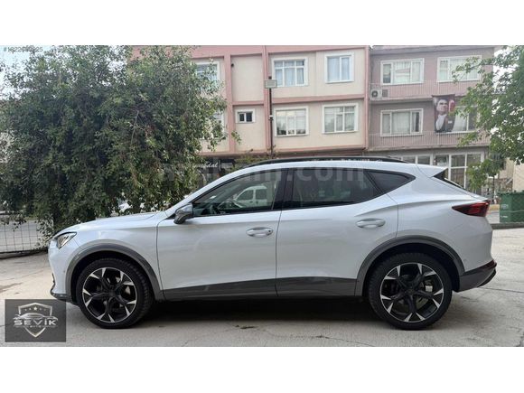 BOYASIZ DEĞİŞENSİZ 2023 CUPRA FORMENTOR 1.5 TSİ EN DOLUSU