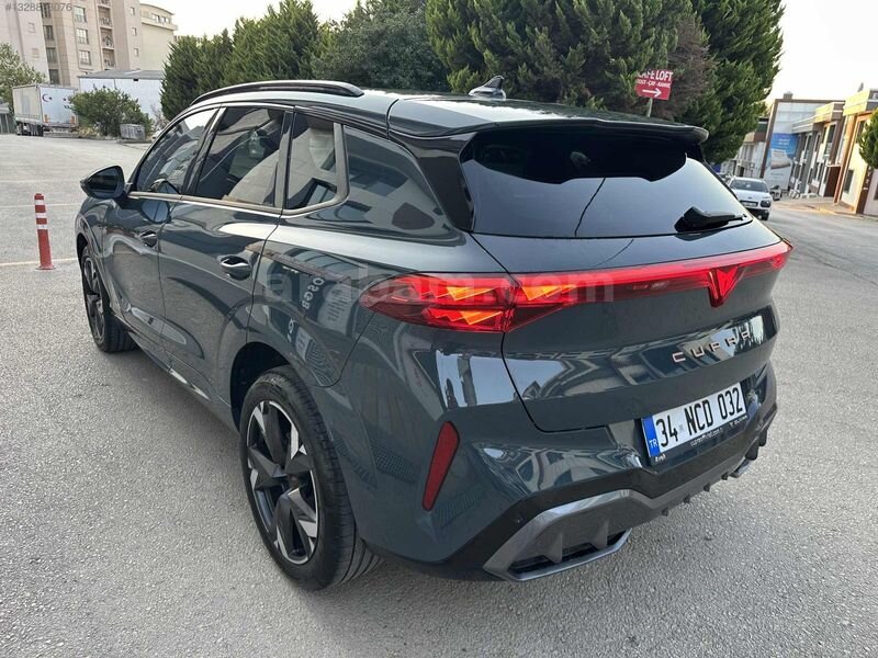 2025 CUPRA TERRAMAR 1.5 e-TSI CAM TAVAN SUPREME 33 BİNKM BOYASIZ 5