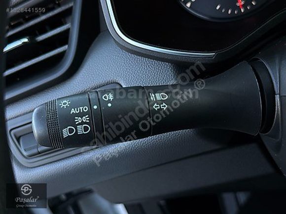 PAŞALAR '' 2O22 Clio 1.O Tce Joy Otomatik EDC