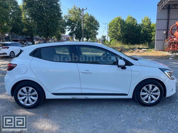 2022 MODEL CLIO OTOMATİK KAZASIZ
