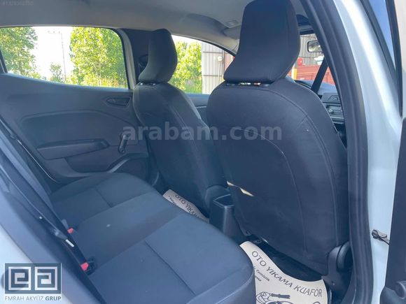 2022 MODEL CLIO OTOMATİK KAZASIZ