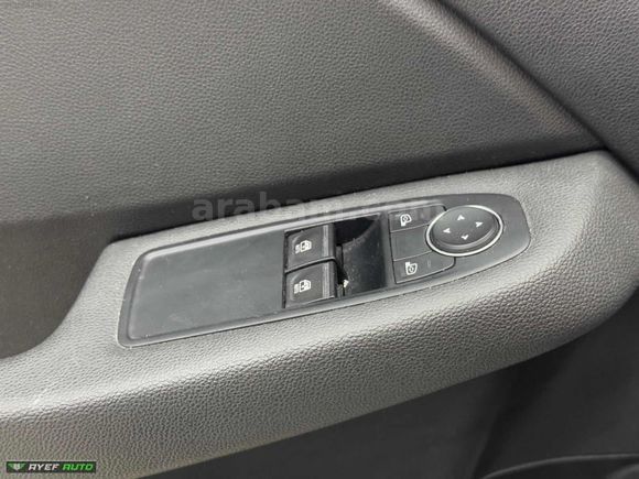 82 BİNDE*2022 CLİO-TESLA EKRAN-GERİ GÖRÜŞ-CAR PLAY-SERVİS BAKIM