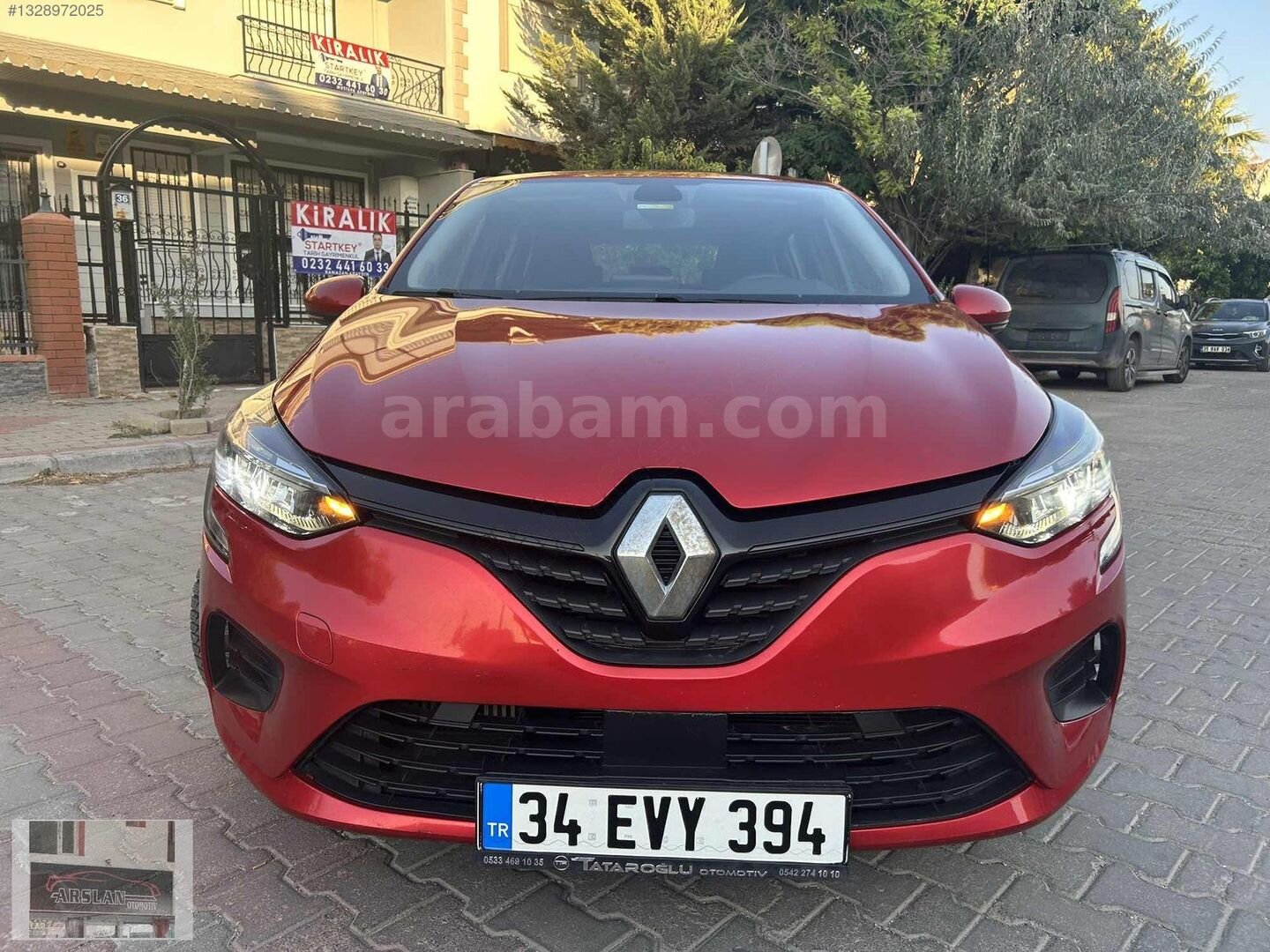 Galeriden Renault Clio 1.0 TCe Joy 2021 Model İzmir 93.946 km Kırmızı 2
