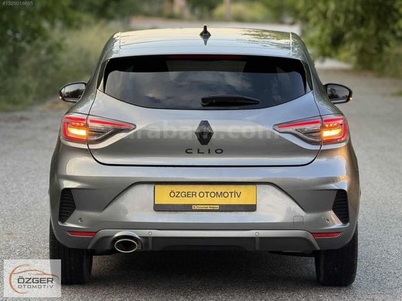 2024 CLİO ESPRİT ALPİNE HATASIZ BOYASIZ GARANTİLİ