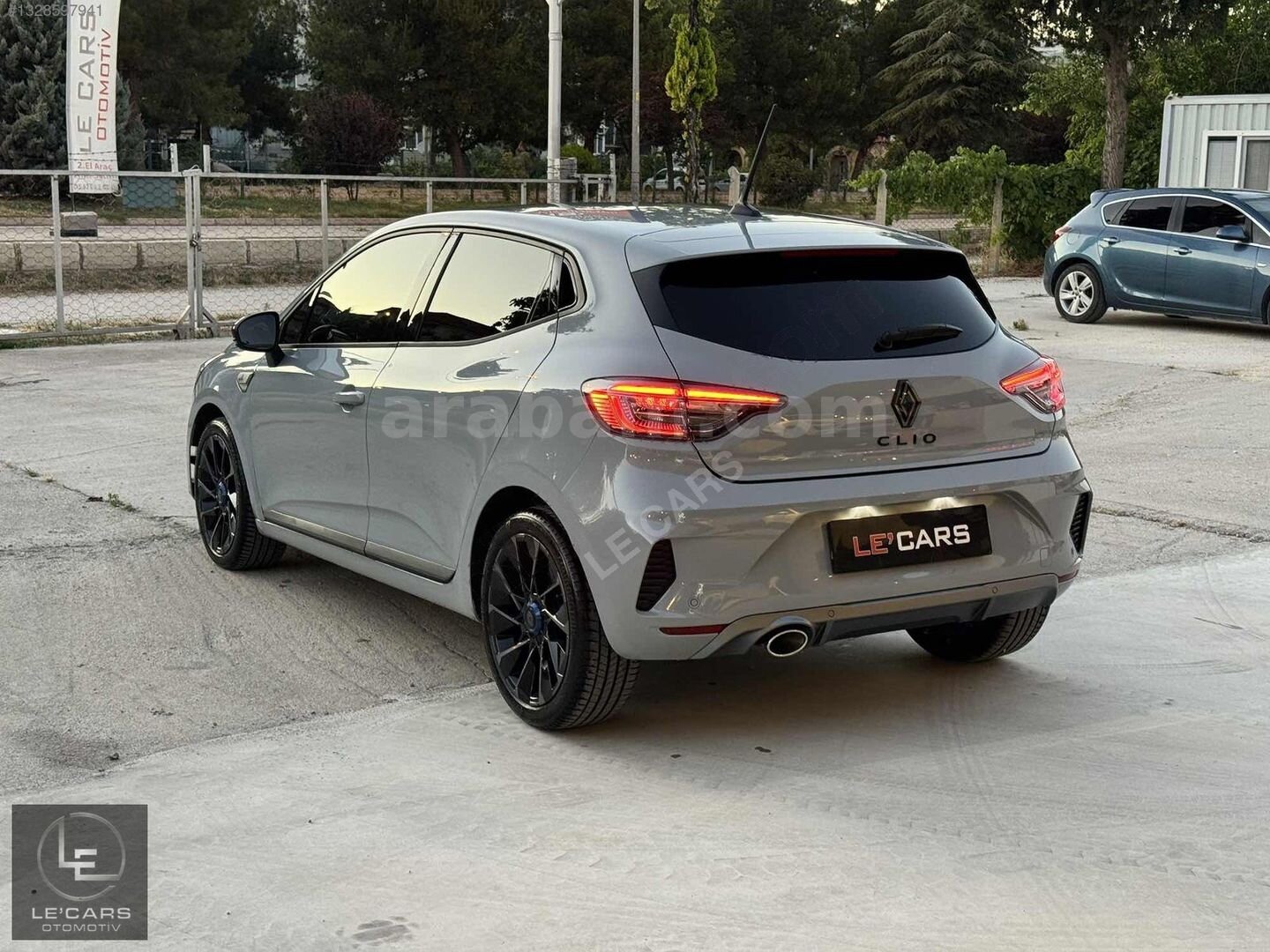 Galeriden Renault Clio 1.0 TCe Techno Esprit Alpine 2024 Model Afyonkarahisar 20.000 km Gri 7