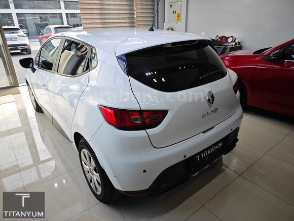 TİTANYUM OTOMOTİV 2015 RENAULT CLİO 1.2 16V TOUCH 72binKM