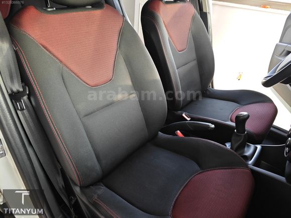 TİTANYUM OTOMOTİV 2015 RENAULT CLİO 1.2 16V TOUCH 72binKM