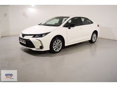 Toyota Corolla 1.8 Dream-2025-Kredi Kartına 12 Ay Taksit İmkanı