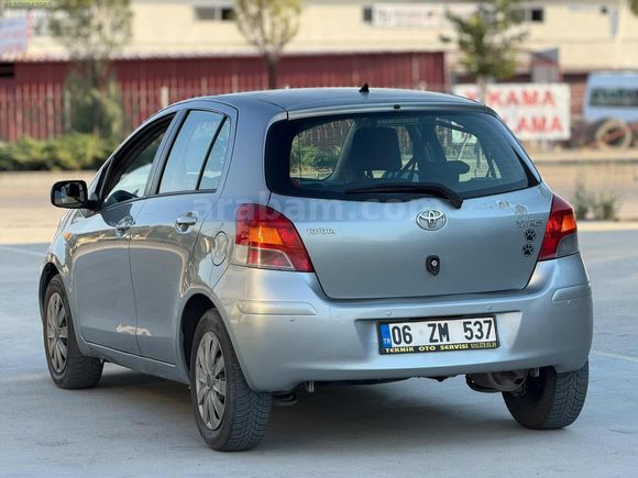 2009 YARİS BENZİN LPG TEMİZZ