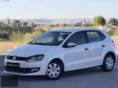 TUĞSEM AUTO"DAN VOLKSWAGEN POLO KUSURSUZ TEMİZLİKTE DÜŞÜK KM