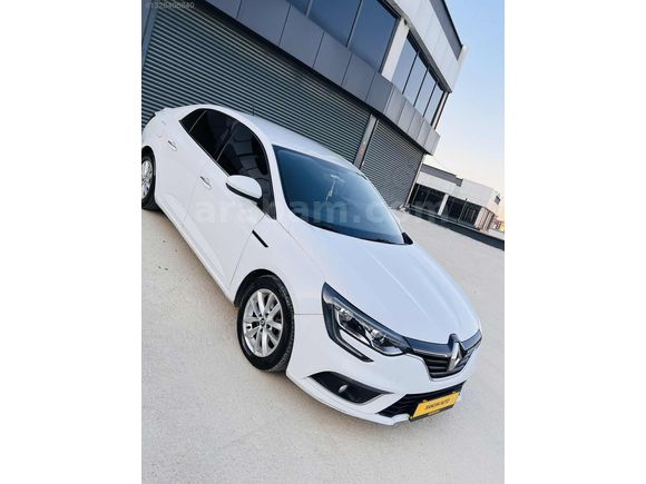 2017 HATASIZ 1.5 dCi Otomatik Touch Paket