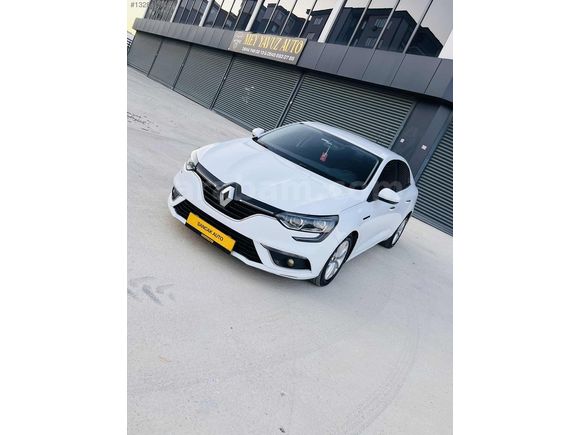 2017 HATASIZ 1.5 dCi Otomatik Touch Paket