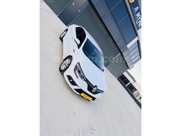 2017 HATASIZ 1.5 dCi Otomatik Touch Paket