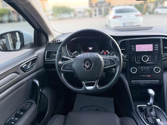 2019 MODEL 184000 KİLOMETREDE RENAULT MEGANE 1.5DCI TOUCH