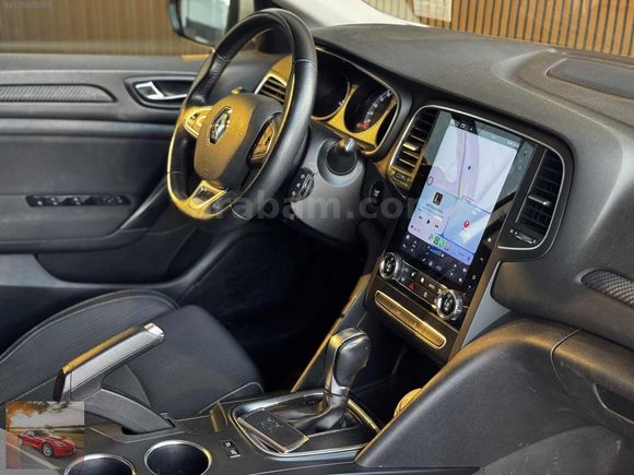 ATİK OTOMOTİV'DEN RENAULT MEGANE OTOMATİK