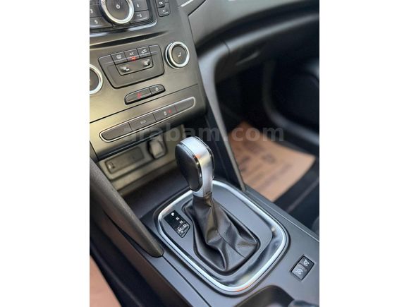 KARASU MOTORS'DAN MASRAFSIZ MEGAN 4