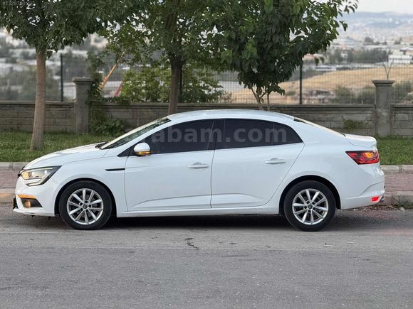 M-MECE AUTO/2018 MODEL/MEGANE 4/HATASIZ BOYASIZ/176.000KM'DE