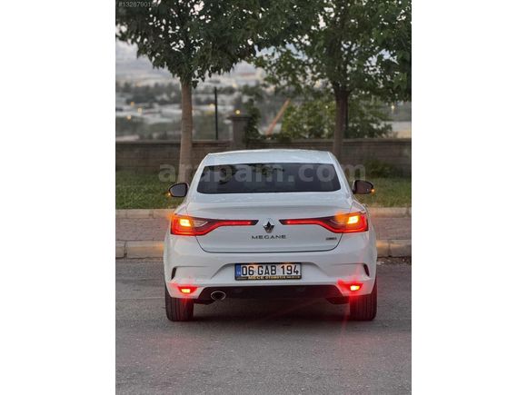 M-MECE AUTO/2018 MODEL/MEGANE 4/HATASIZ BOYASIZ/176.000KM'DE