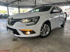 2018 HATASIZ BOYASIZ 1.5 DCİ TOUCH OTOMATİK