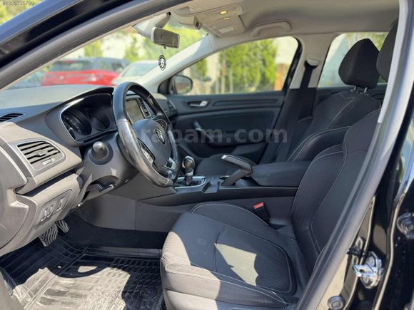 2017 MEGANE TOUCH 1.5 DCI 101.000KM HATASIZ BOYASIZ