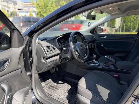 2017 MEGANE TOUCH 1.5 DCI 101.000KM HATASIZ BOYASIZ