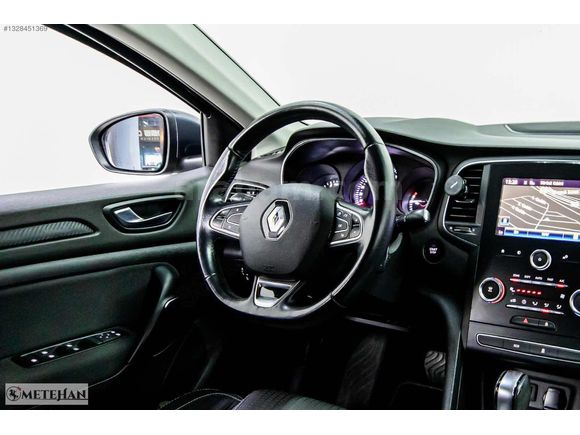 140000 km DİZEL OTOMATİK 1 PARÇA BOYALI MEGAN