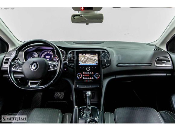140000 km DİZEL OTOMATİK 1 PARÇA BOYALI MEGAN