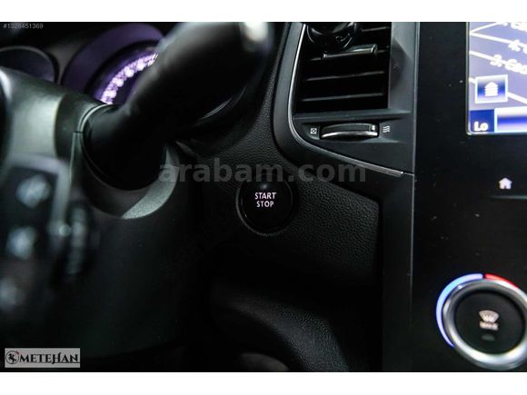 140000 km DİZEL OTOMATİK 1 PARÇA BOYALI MEGAN