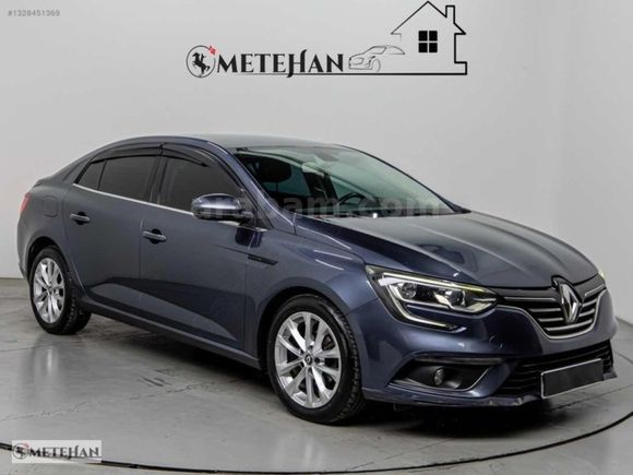 140000 km DİZEL OTOMATİK 1 PARÇA BOYALI MEGAN