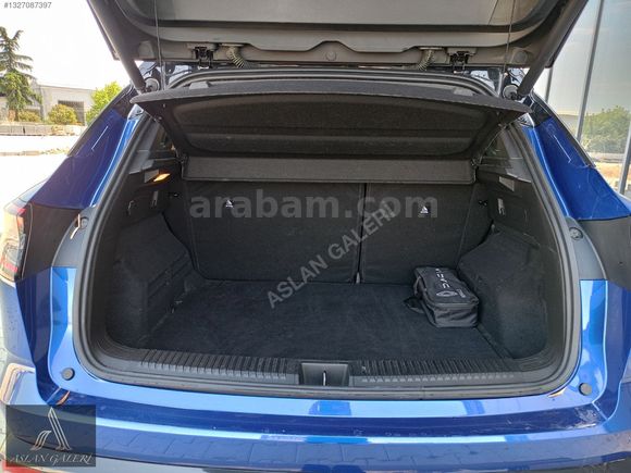 RENAULT AUSTRAL 2024 MODEL 1.3 ALPİNE CAM TAVAN+ELKTRİKLİ BAGAJ
